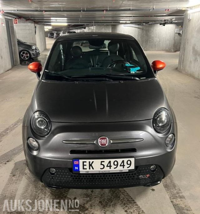 3C3CFFGE9ET225421 2014 FIAT 500-2