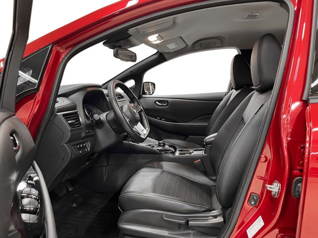 SJNFAAZE1U0031345 2018 NISSAN LEAF-5
