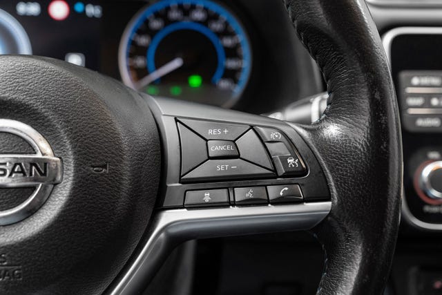 2021 NISSAN LEAF - 13