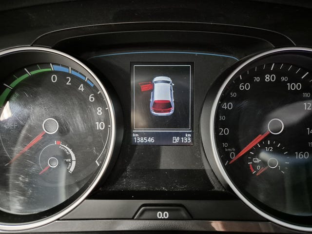 2015 VOLKSWAGEN GOLF - 16