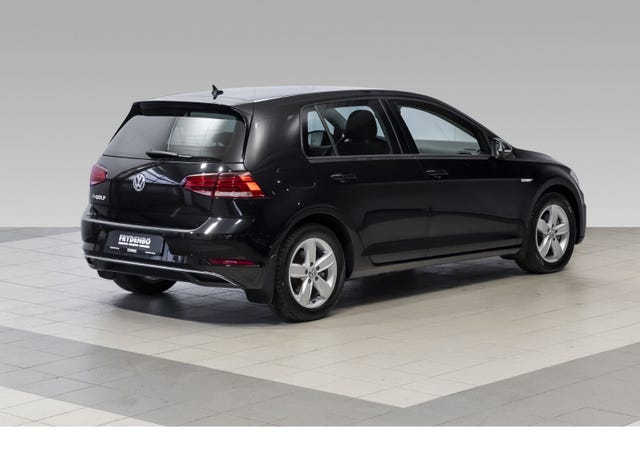 WVWZZZAUZJ8904162 2018 VOLKSWAGEN GOLF-4
