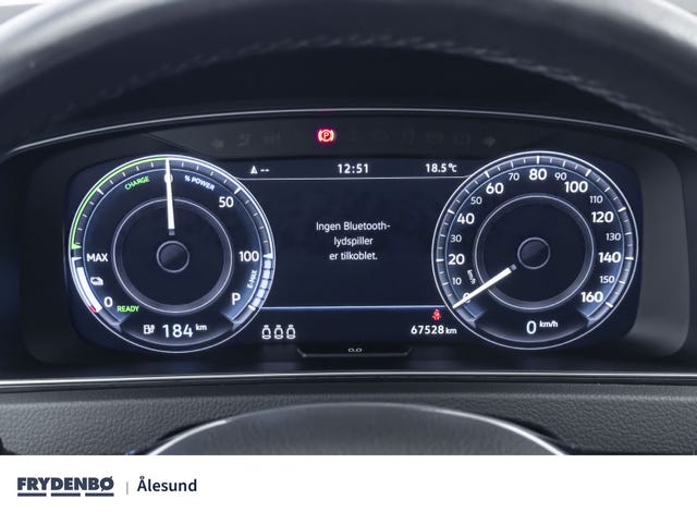 2018 VOLKSWAGEN GOLF - 18