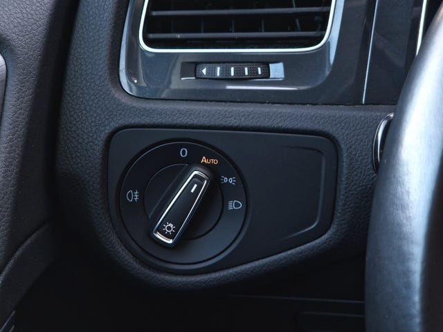 2019 VOLKSWAGEN GOLF - 22