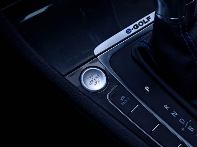 2019 VOLKSWAGEN GOLF - 18