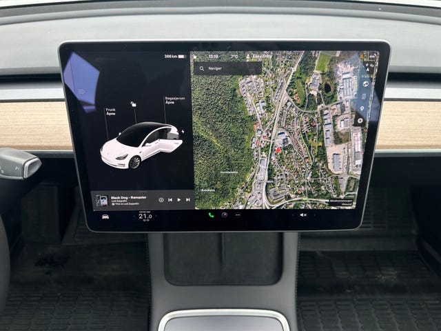 2021 TESLA MODEL 3 - 11