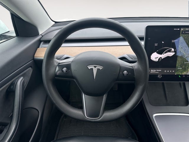 2021 TESLA MODEL 3 - 12