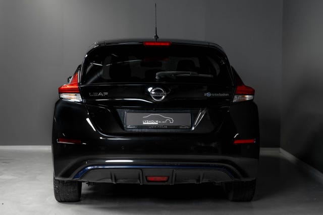 SJNFAAZE1U0003872 2018 NISSAN LEAF-3