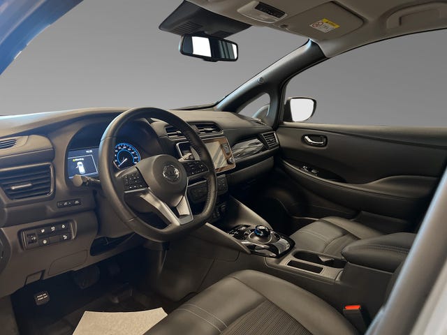 2021 NISSAN LEAF - 16