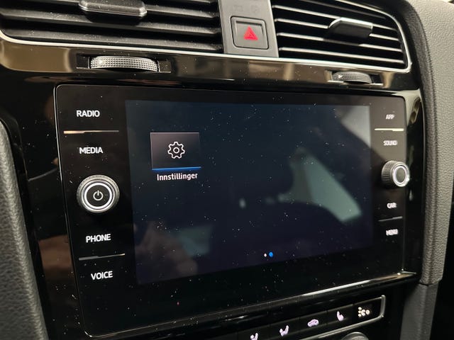 2019 VOLKSWAGEN GOLF - 17