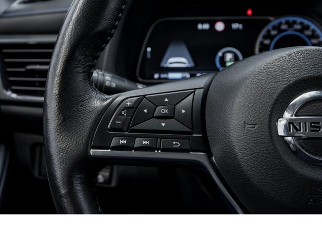 2020 NISSAN LEAF - 15