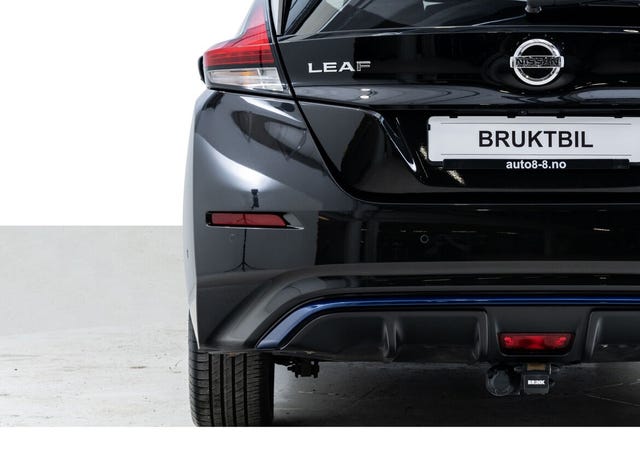 2020 NISSAN LEAF - 11