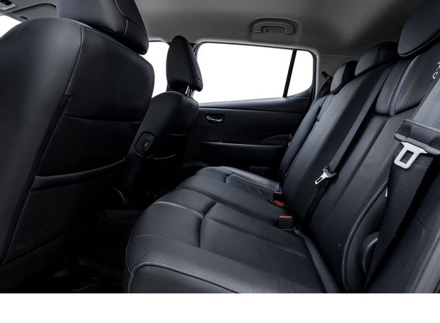 SJNFAAZE1U0067142 2020 NISSAN LEAF-4
