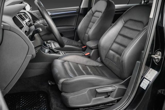 2018 VOLKSWAGEN GOLF - 20