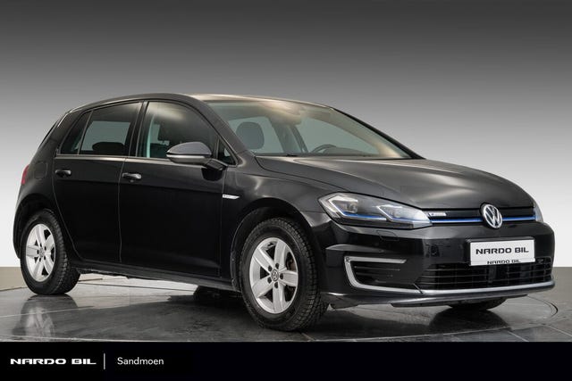 WVWZZZAUZJW901166 2018 VOLKSWAGEN GOLF-0