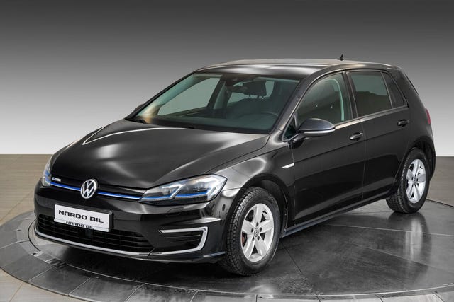 WVWZZZAUZJW901166 2018 VOLKSWAGEN GOLF-5