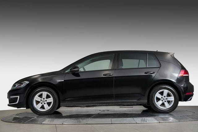 2018 VOLKSWAGEN GOLF - 12
