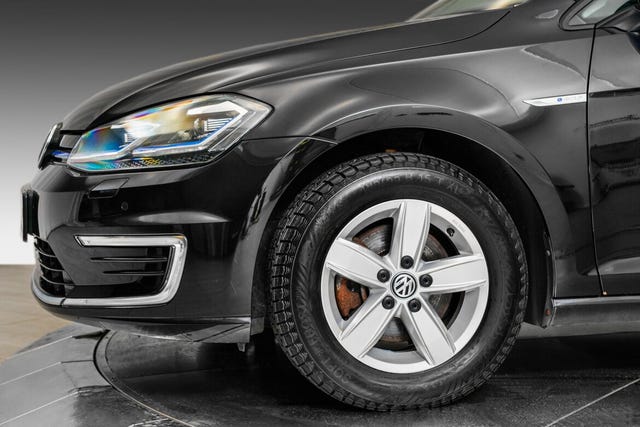 2018 VOLKSWAGEN GOLF - 11