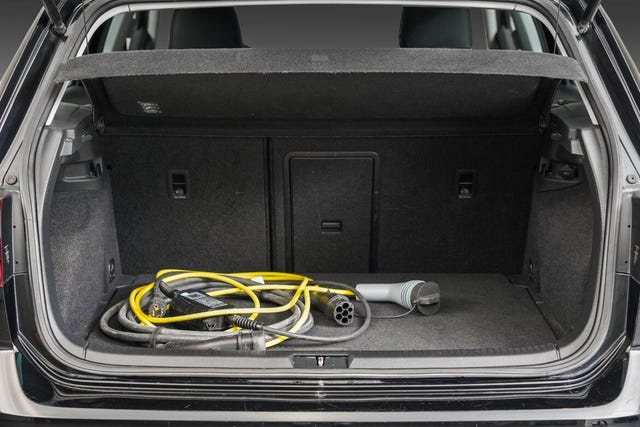 2018 VOLKSWAGEN GOLF - 16