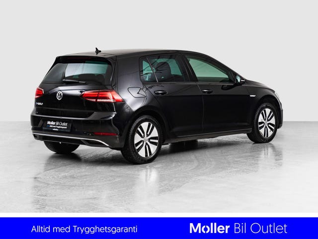 WVWZZZAUZJ8904574 2018 VOLKSWAGEN GOLF-1