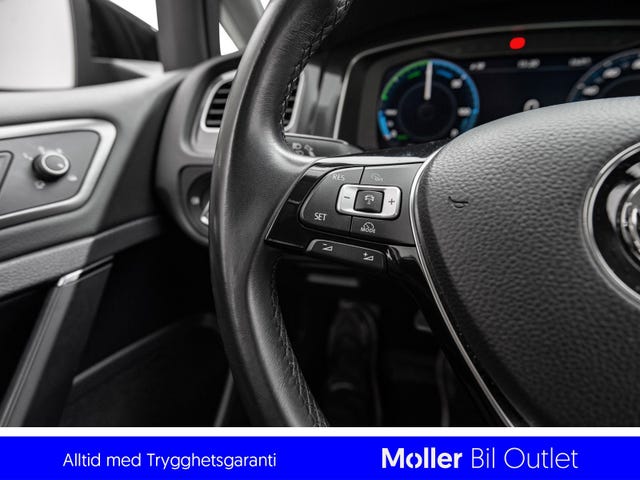 2018 VOLKSWAGEN GOLF - 20