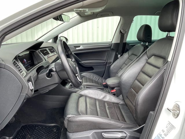 2018 VOLKSWAGEN GOLF - 11
