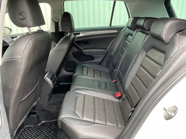 2018 VOLKSWAGEN GOLF - 12