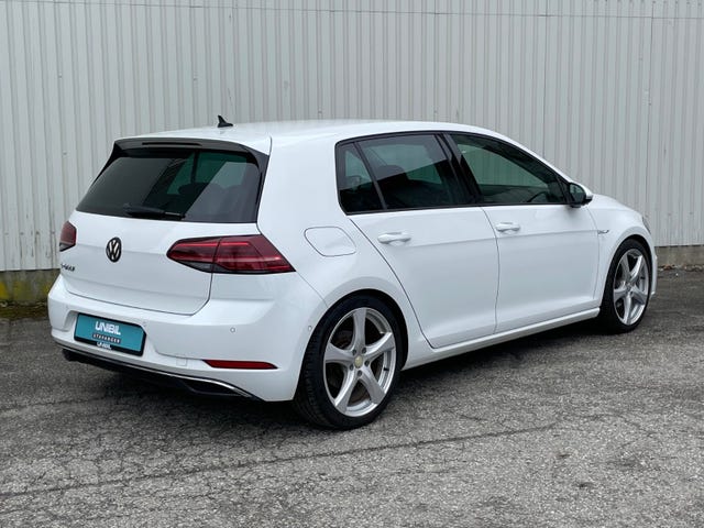 WVWZZZAUZJ8902654 2018 VOLKSWAGEN GOLF-2