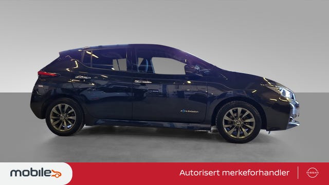 2018 NISSAN LEAF - 11