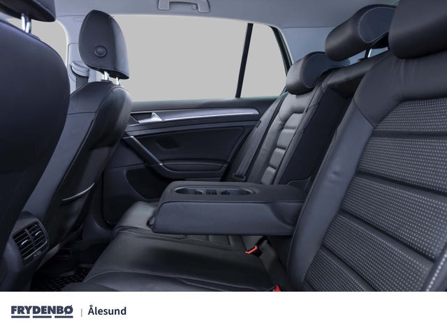 2019 VOLKSWAGEN GOLF - 13