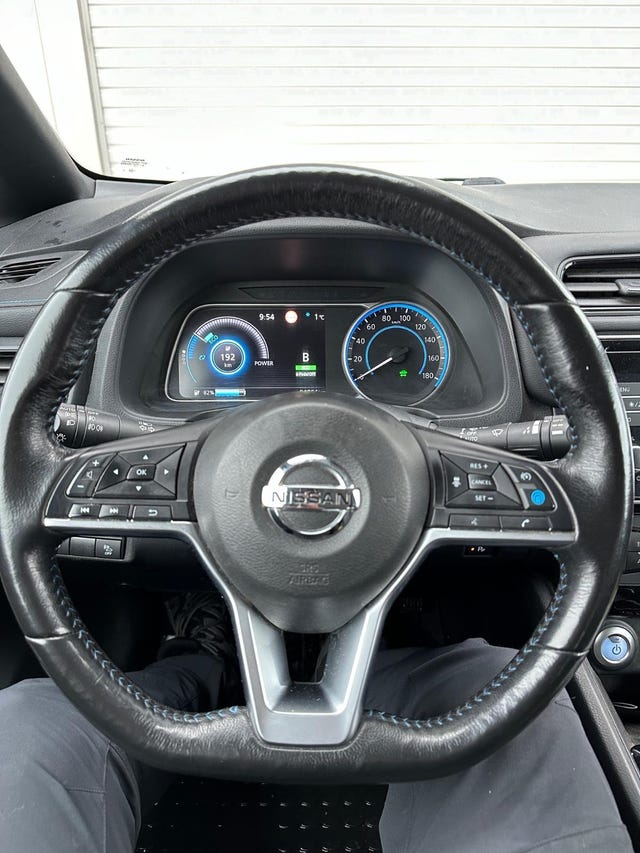 2018 NISSAN LEAF - 9