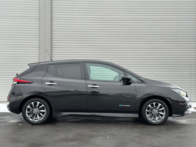 SJNFAAZE1U0003290 2018 NISSAN LEAF-4