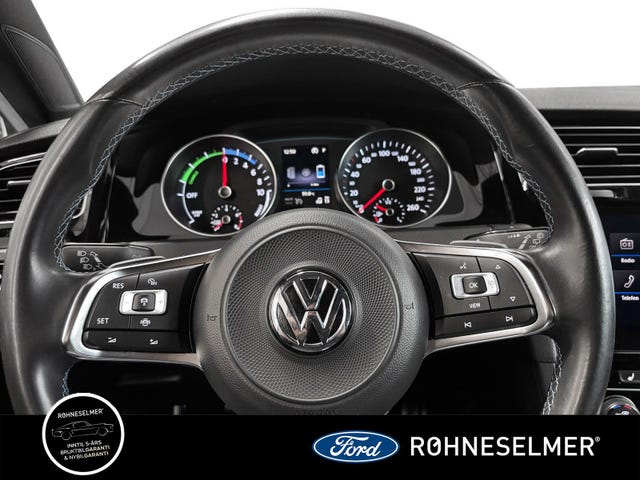 2019 VOLKSWAGEN GOLF - 11