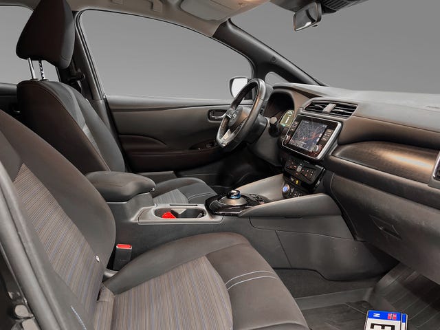 2020 NISSAN LEAF - 21