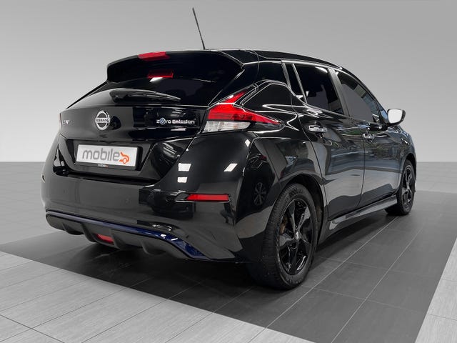 2020 NISSAN LEAF - 10