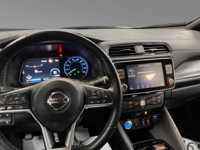 2020 NISSAN LEAF - 18