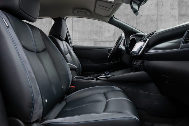 2020 NISSAN LEAF - 15