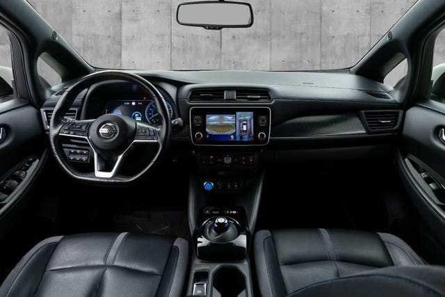 2020 NISSAN LEAF - 13