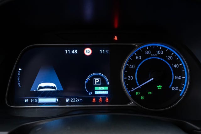 2020 NISSAN LEAF - 21