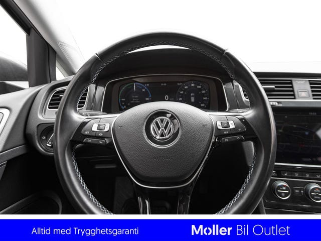 2019 VOLKSWAGEN GOLF - 18