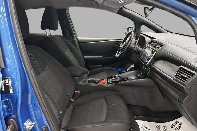 2020 NISSAN LEAF - 15