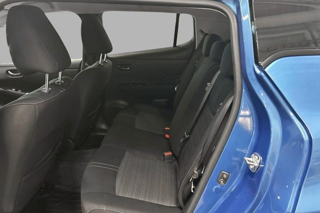 2020 NISSAN LEAF - 16
