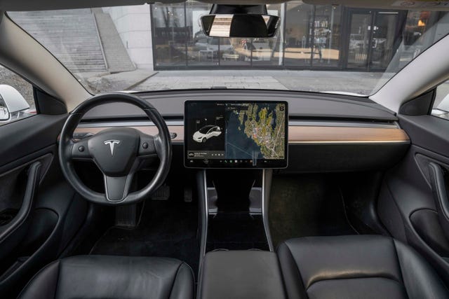 2019 TESLA MODEL 3 - 19