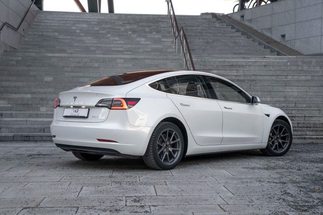 2019 TESLA MODEL 3 - 7