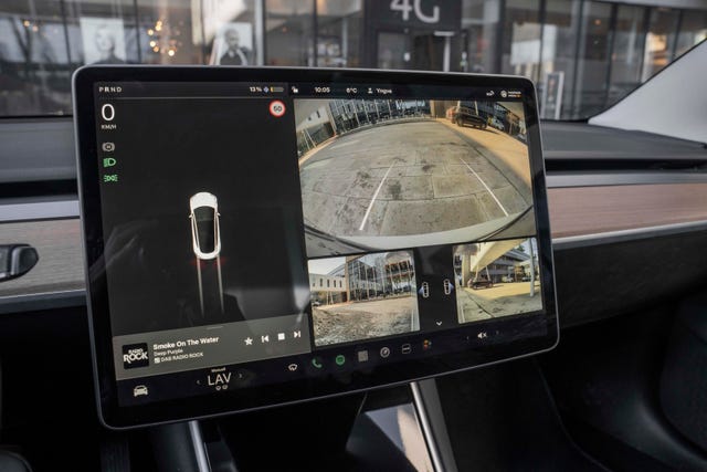 2019 TESLA MODEL 3 - 13