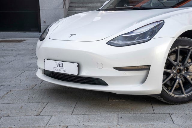 5YJ3E7EB3KF343391 2019 TESLA MODEL 3-2
