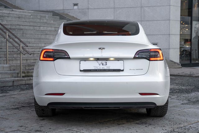 2019 TESLA MODEL 3 - 9
