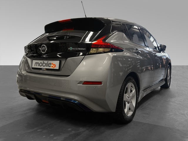 2020 NISSAN LEAF - 11