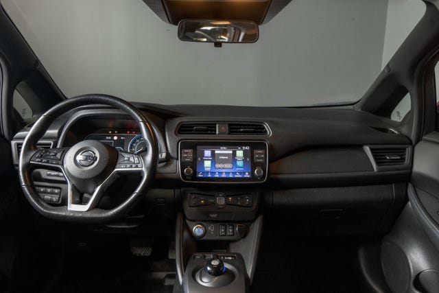 2021 NISSAN LEAF - 8