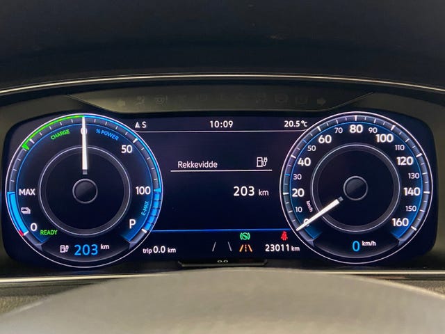 2019 VOLKSWAGEN GOLF - 13