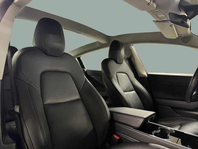 2019 TESLA MODEL 3 - 16